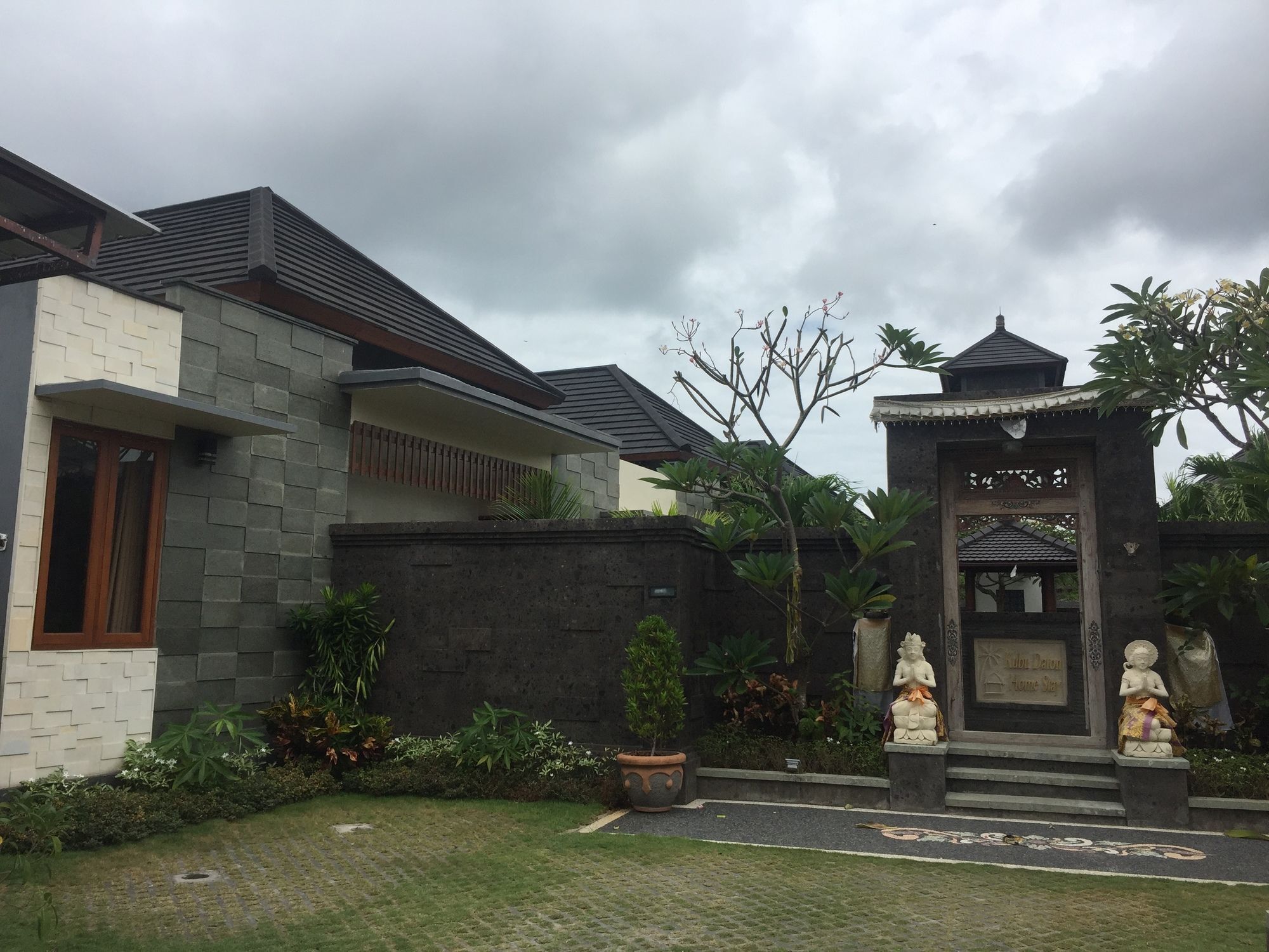 Kubu Daton Homestay Санур Екстер'єр фото